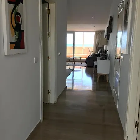 Deluxe Penthouse Apartment *